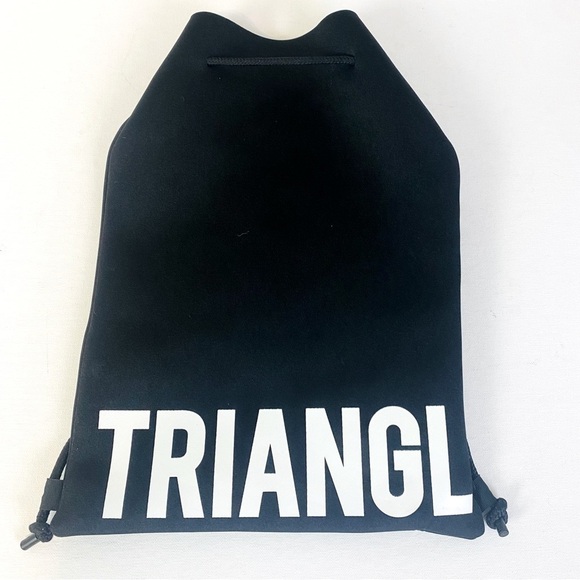 Triangl Swimwear Black Neoprene Drawstring Backpack Beach Bag 16” x 11” - Picture 1 of 2